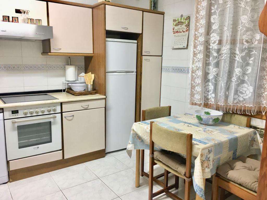 Preciosa Casa Independiente Con Piscina Cubierta Y Gran Jardin Privados Haro Dış mekan fotoğraf